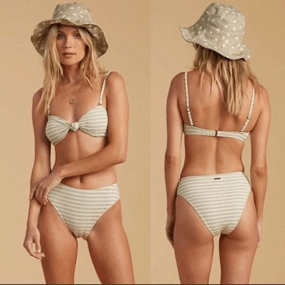 Billabong NWT size L meet your matcha island bikini bottoms - The Salty Blonde s